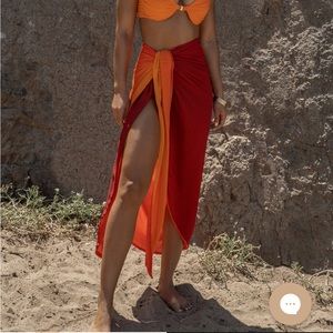 Beautiful Sarong from Jlux label can fit pretty much anyone, tie to desired size